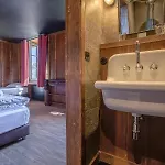 Refuge Du Montenvers Hotel 4*