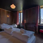 Hotel Refuge Du Montenvers 4*