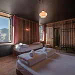 Hotel Refuge Du Montenvers Chamonix Mont Blanc