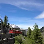 Refuge Du Montenvers Hotel Chamonix Mont Blanc
