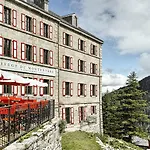 Refuge Du Montenvers Hotel Chamonix Mont Blanc
