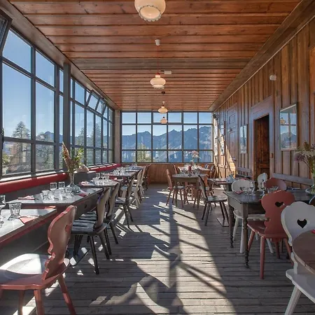 Refuge Du Montenvers 4* Шамони