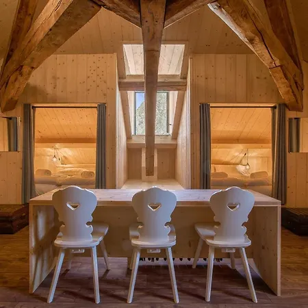 Refuge Du Montenvers 4*