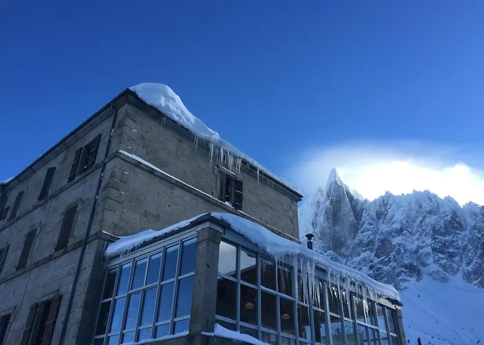 Hotel Refuge Du Montenvers 4*